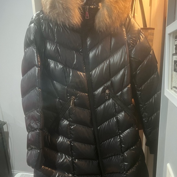 MONCLER PUFFER COAT - Picture 3 of 8